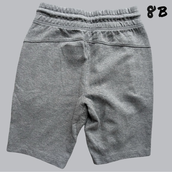 Gap fit draw string shorts - Picture 6 of 14